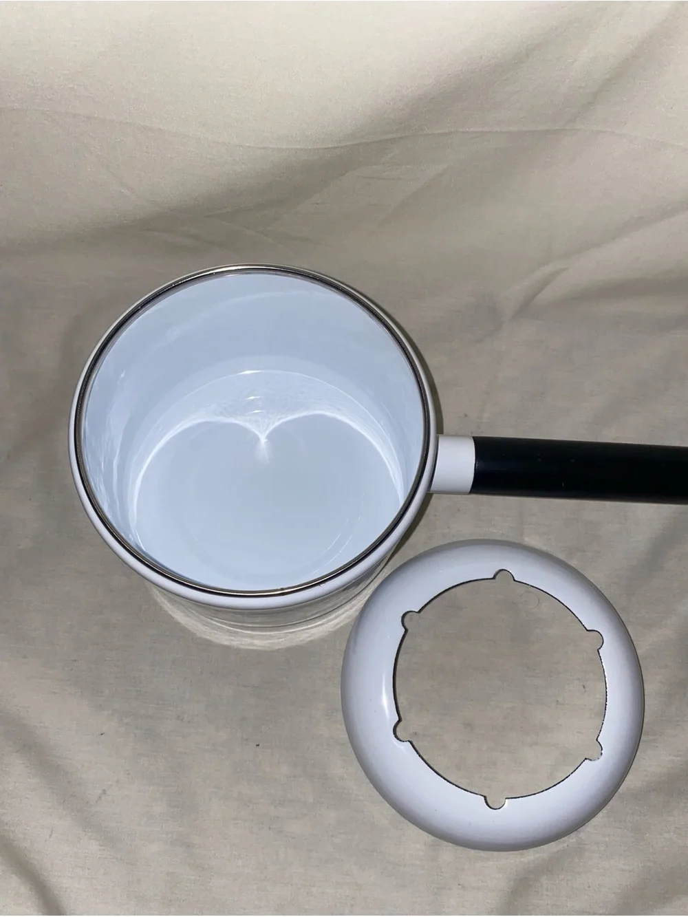 N/A white metal